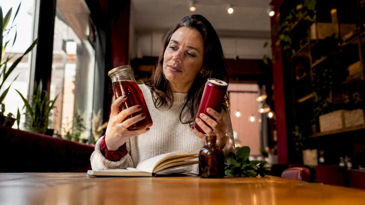 How Fermented Drinks Differ from Sodas: Health and Flavor